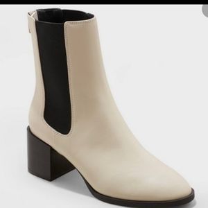 Women's Itzel Chelsea Boots - A New Day™ like new condition.